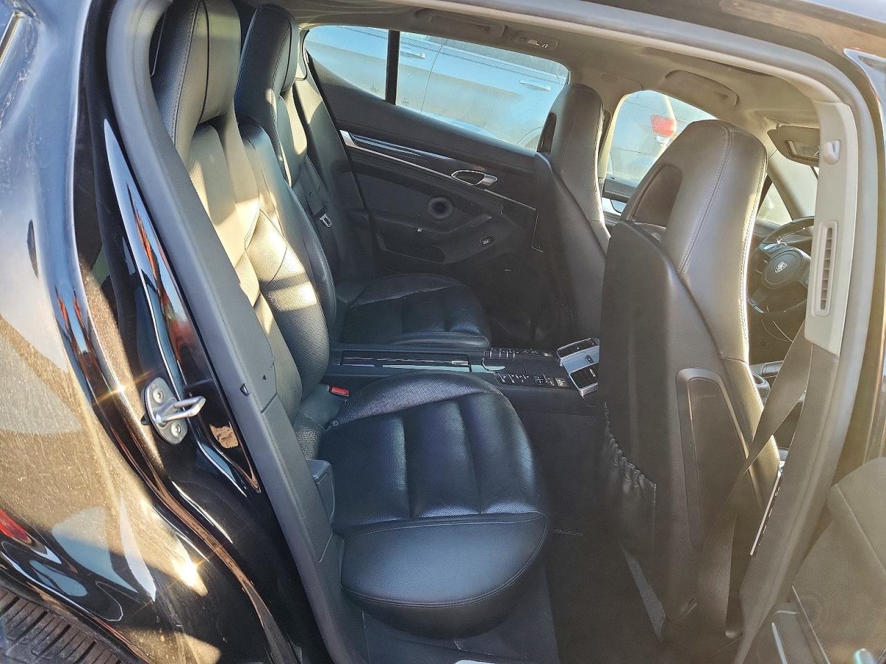 Porsche Panamera 2