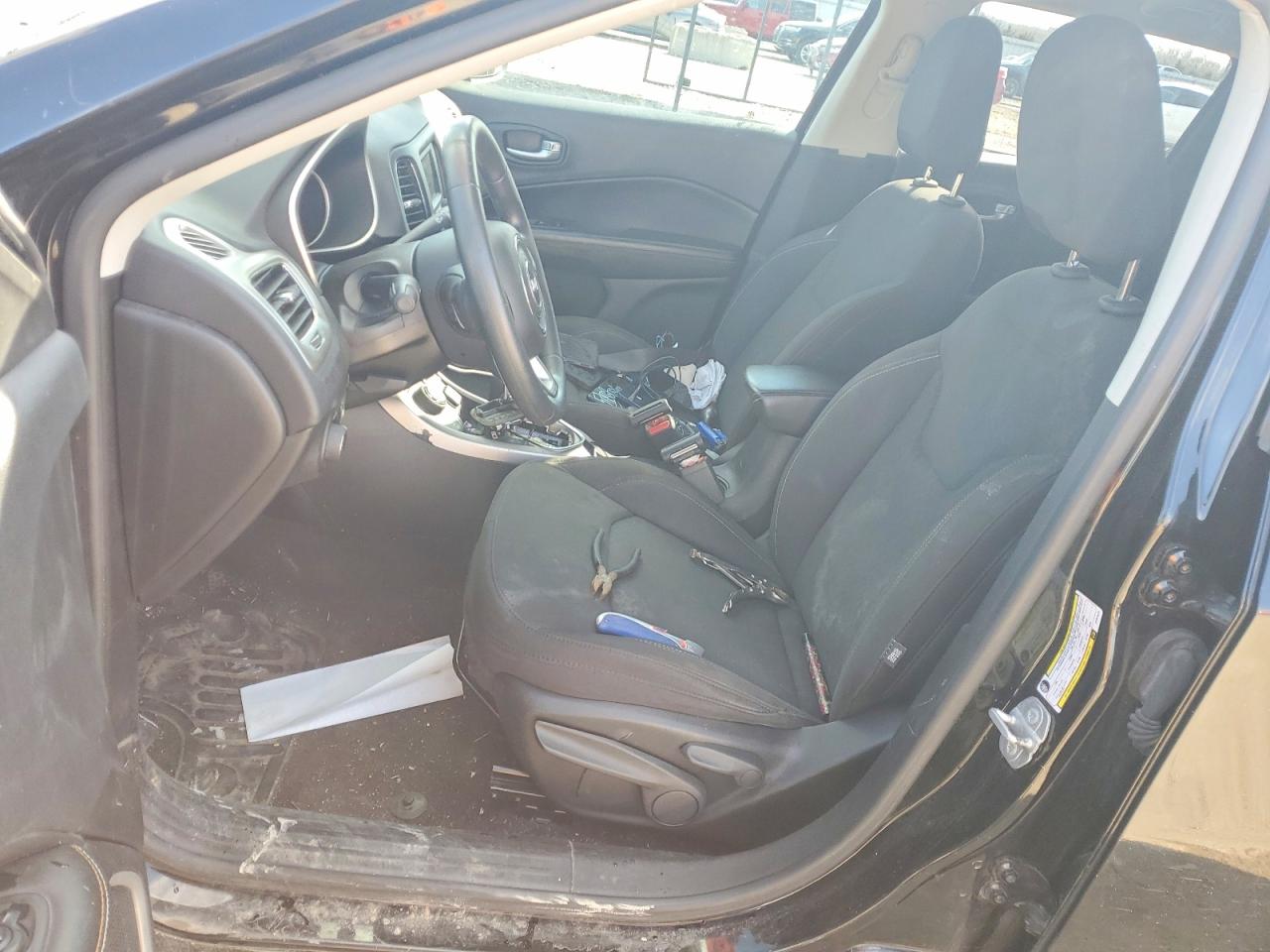 Jeep Compass Sport