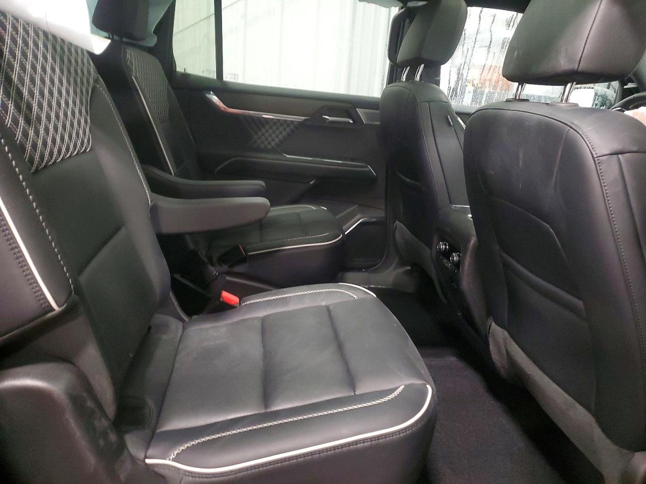 GMC Acadia Denali