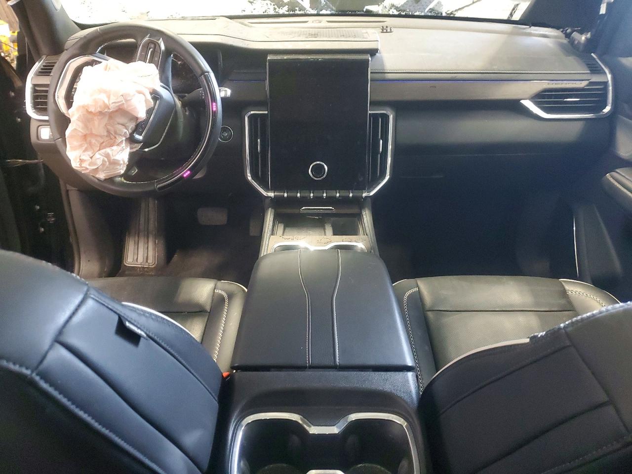 GMC Acadia Denali