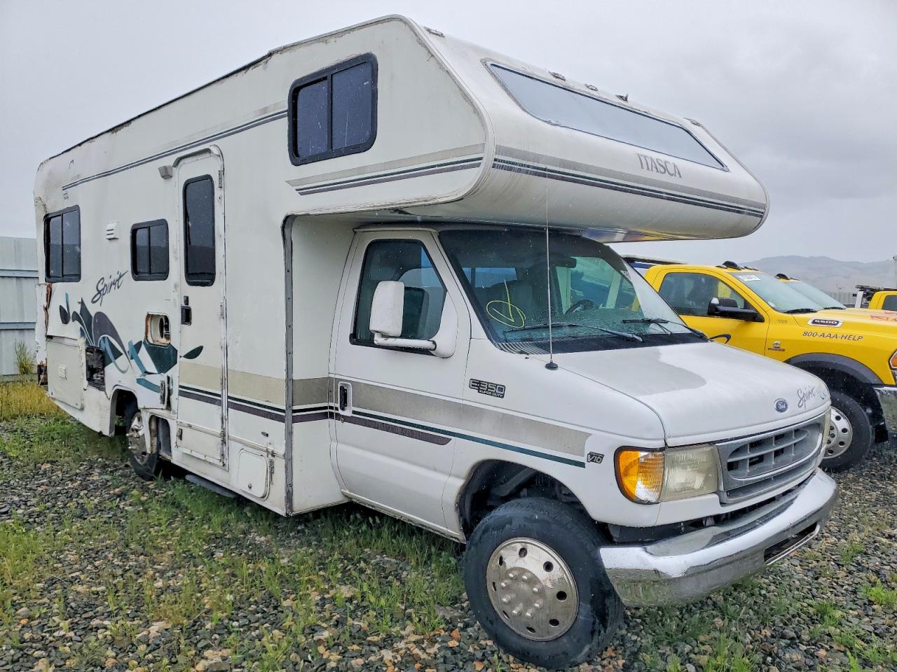 Salvage Itasco Econoline Image