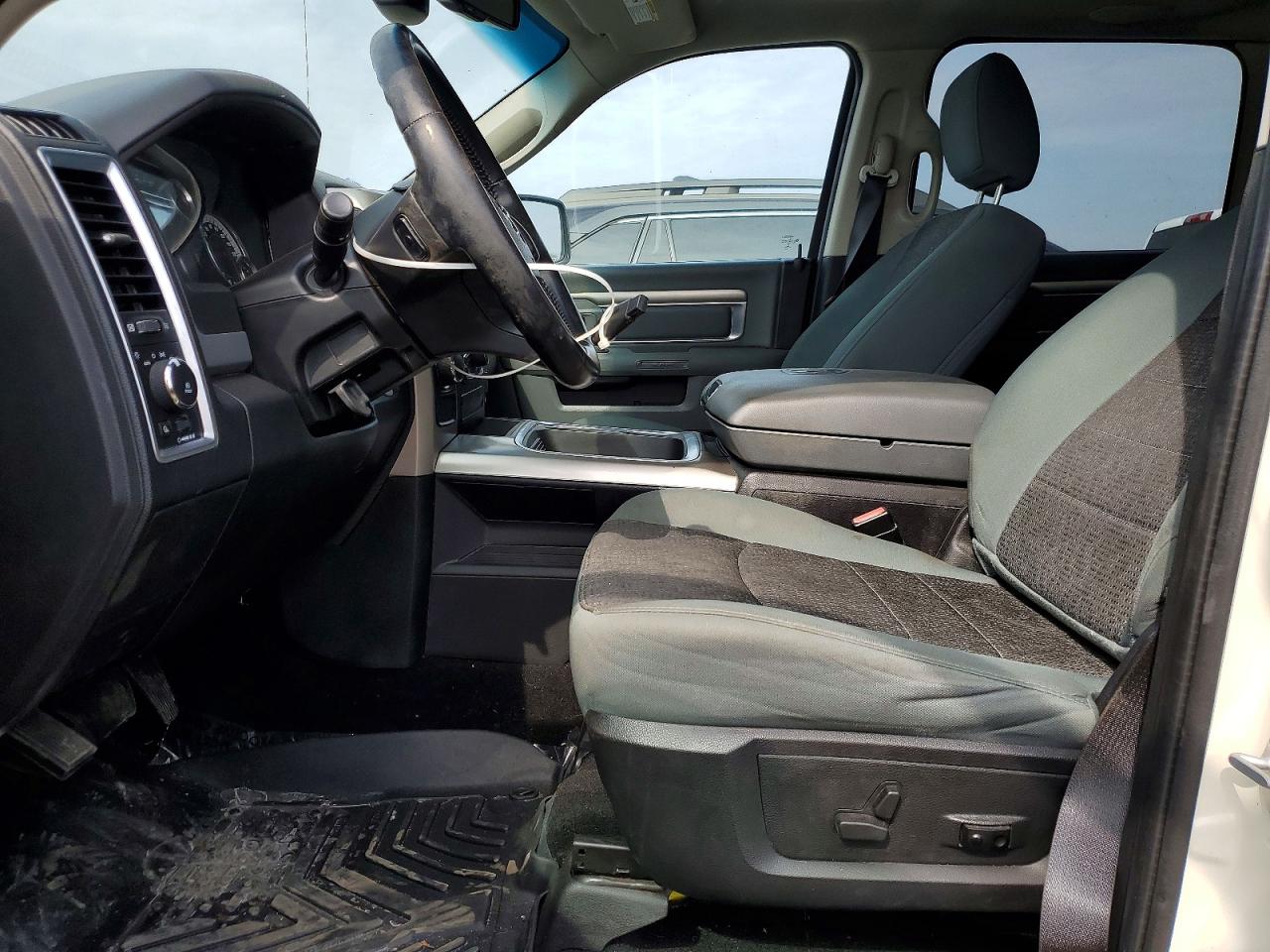 Ram 1500 Slt