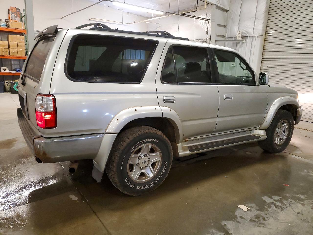 Toyota 4Runner Sr5