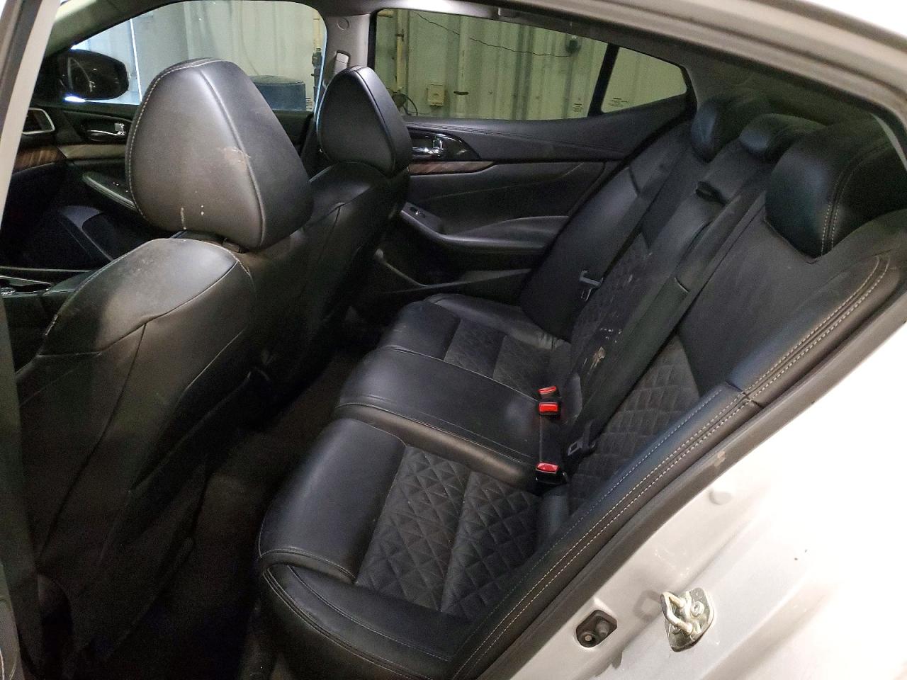 Nissan Maxima Platinum