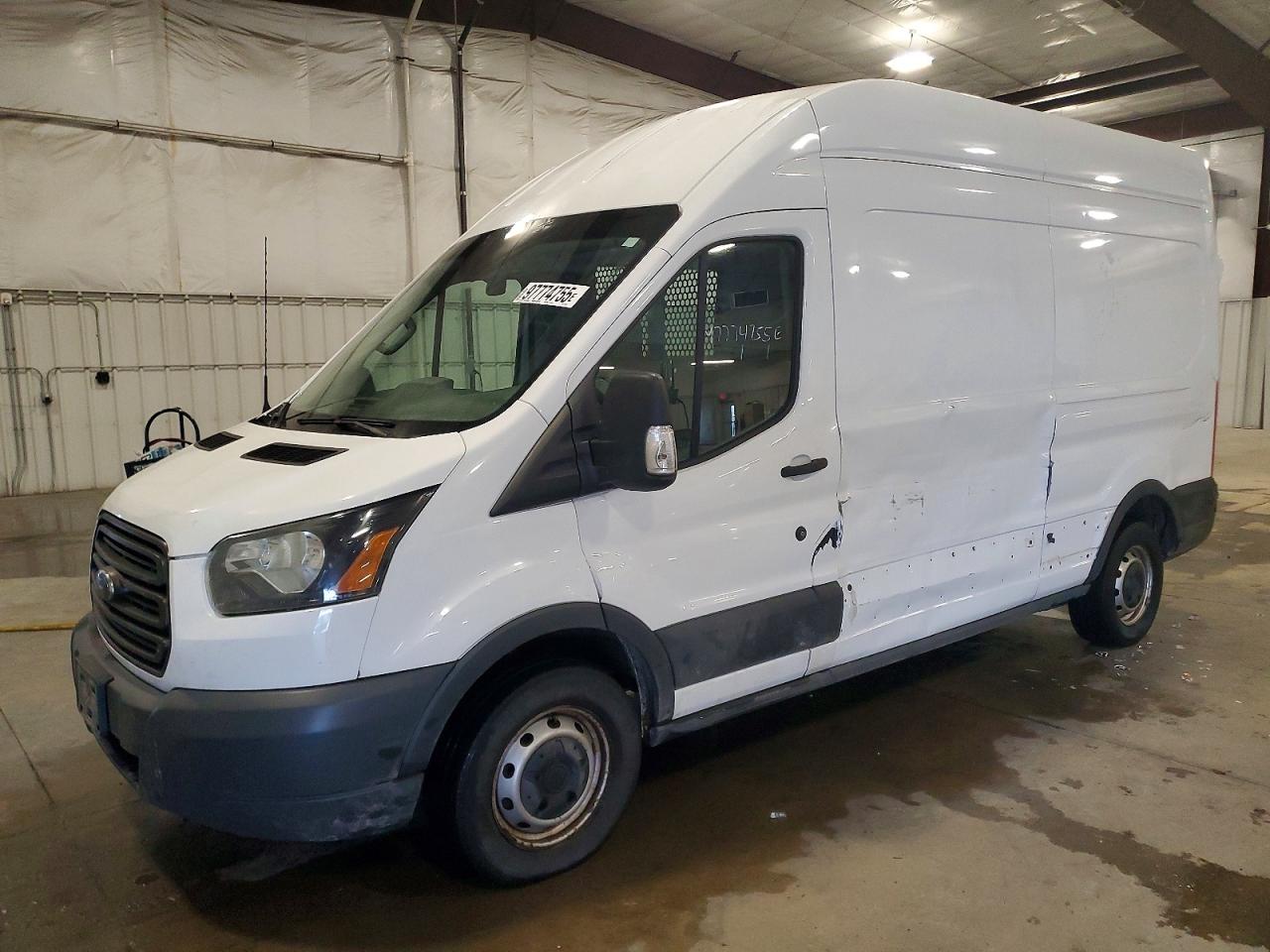 Salvage Ford Transit Image