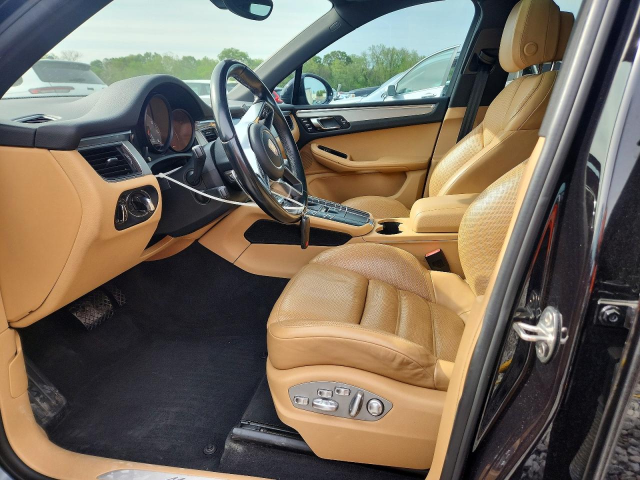 Porsche Macan S