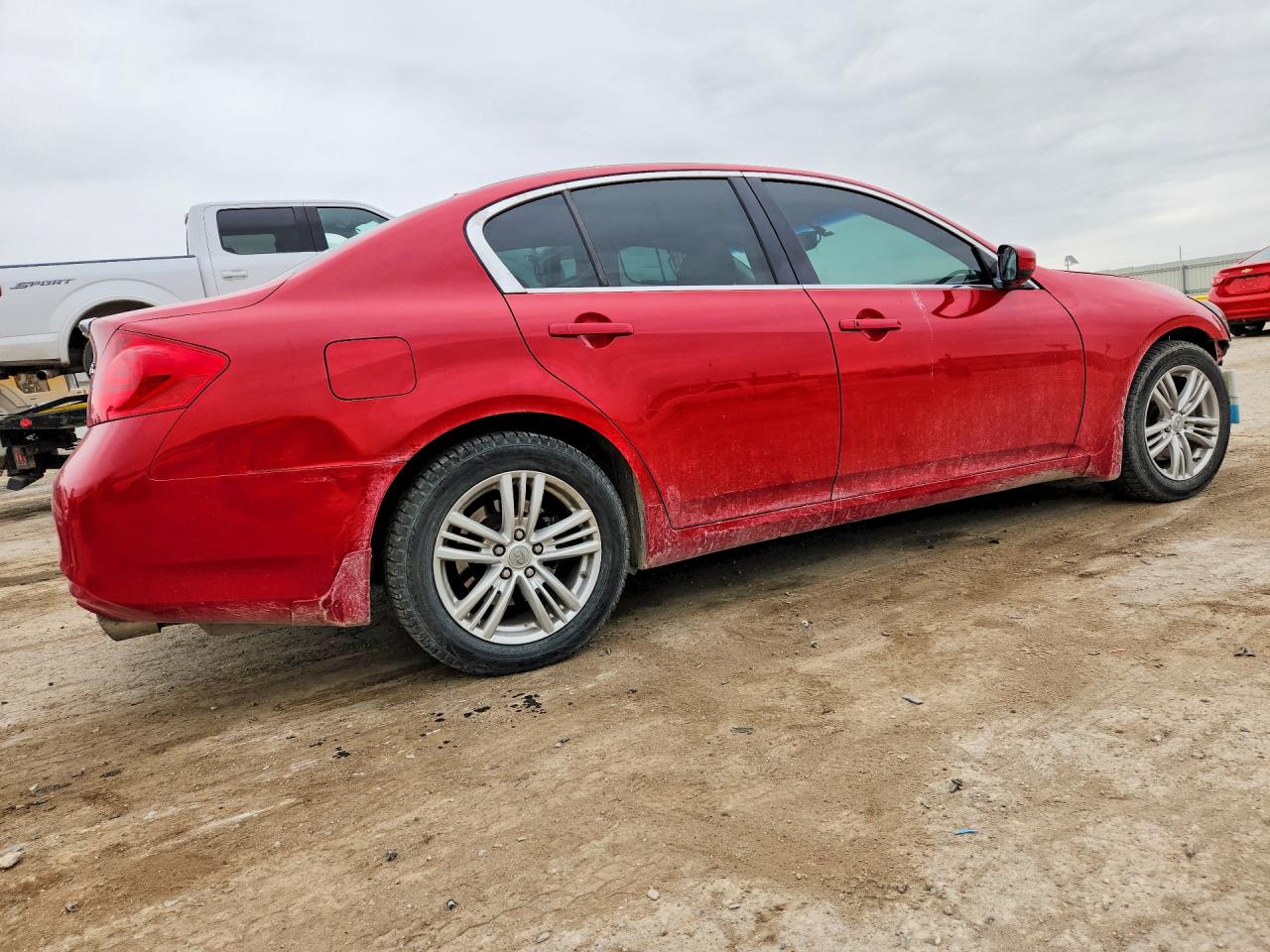 INFINITI G37 X