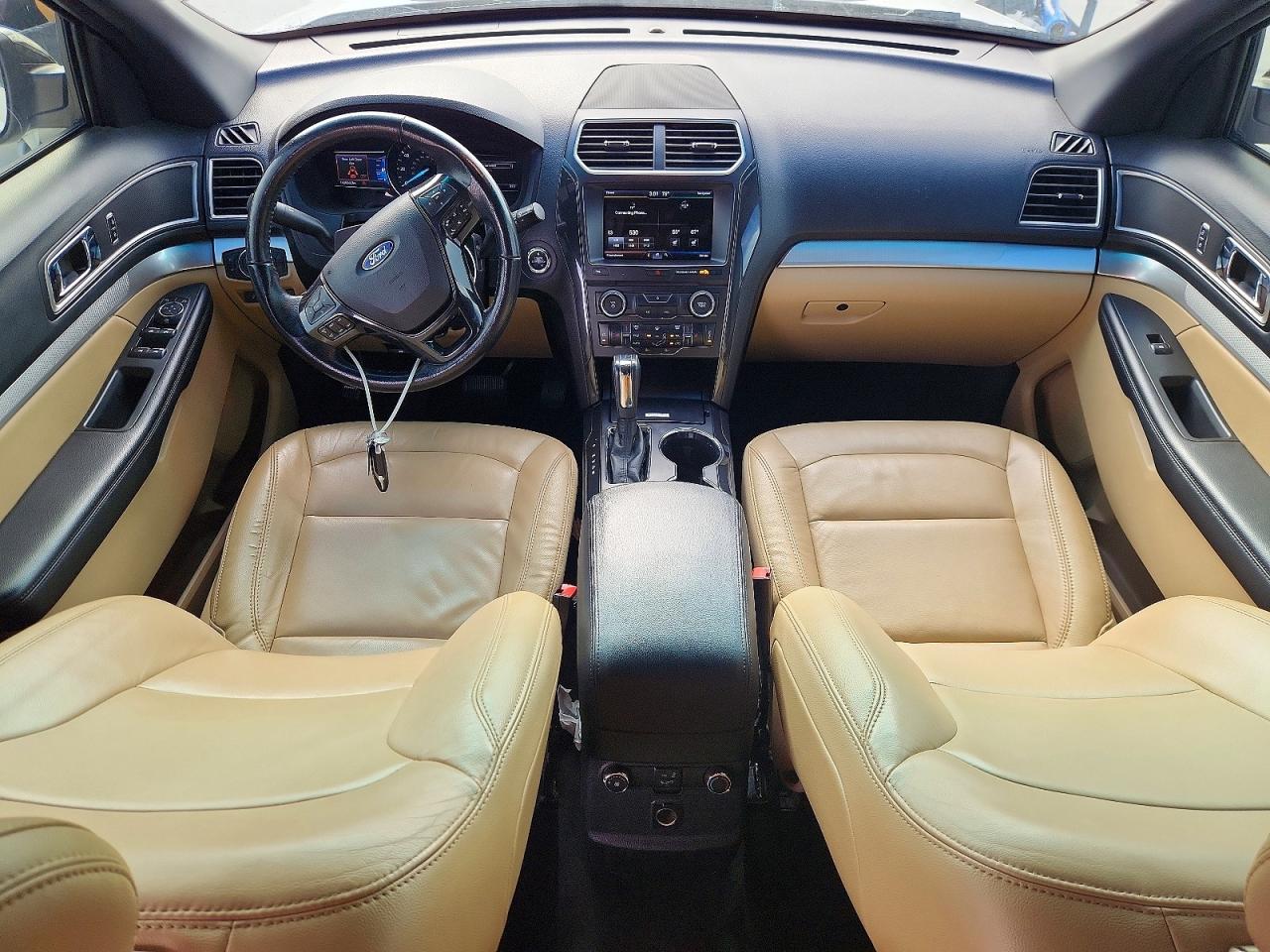 Ford Explorer Xlt