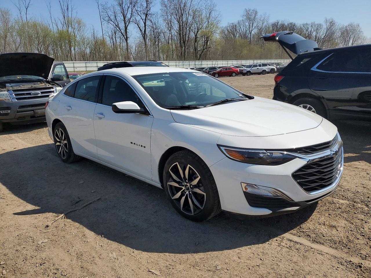 Chevrolet Malibu Rs