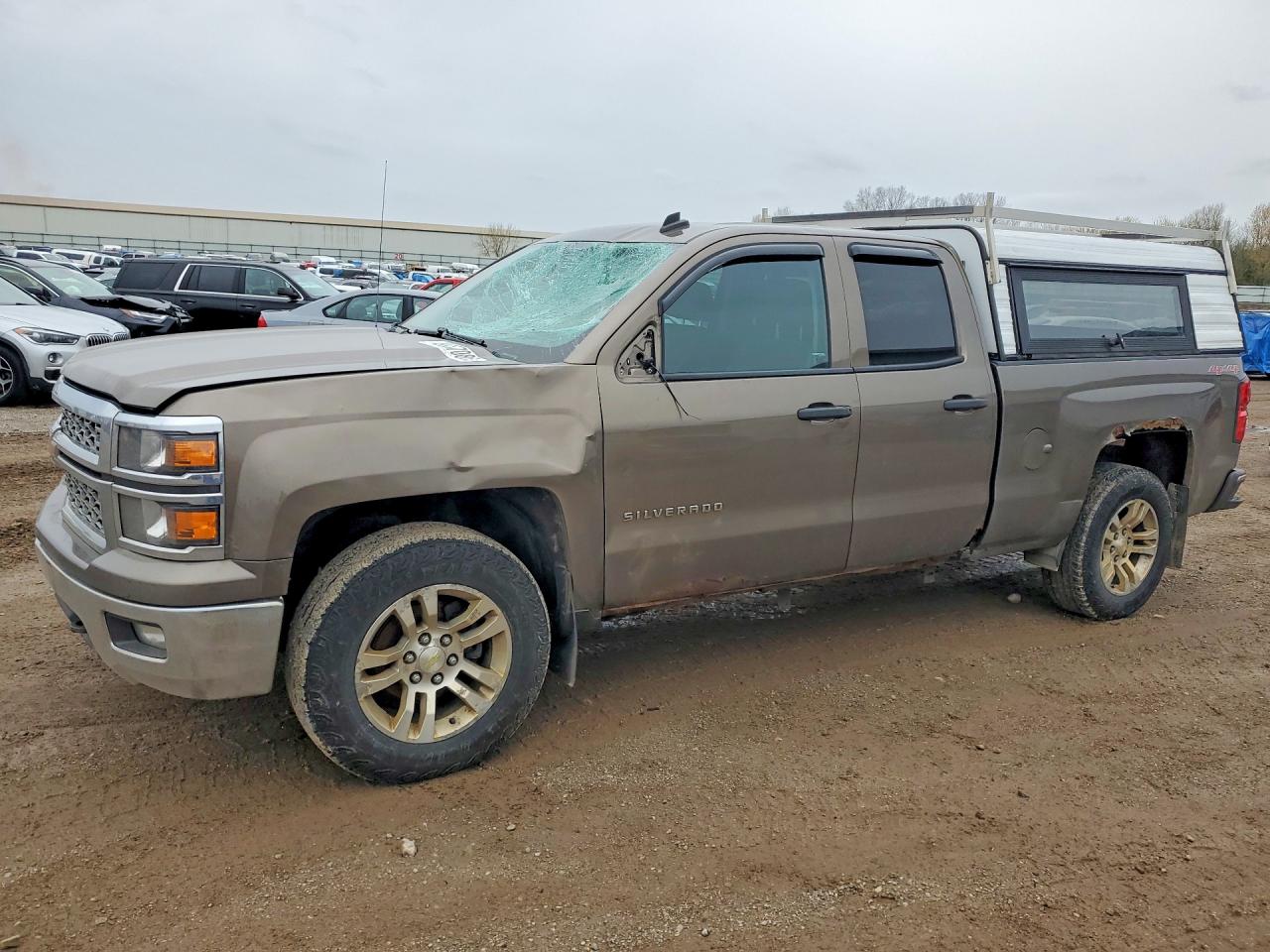 Salvage Chevrolet Silverado Image
