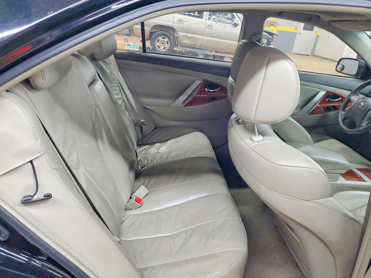 Toyota Camry Base