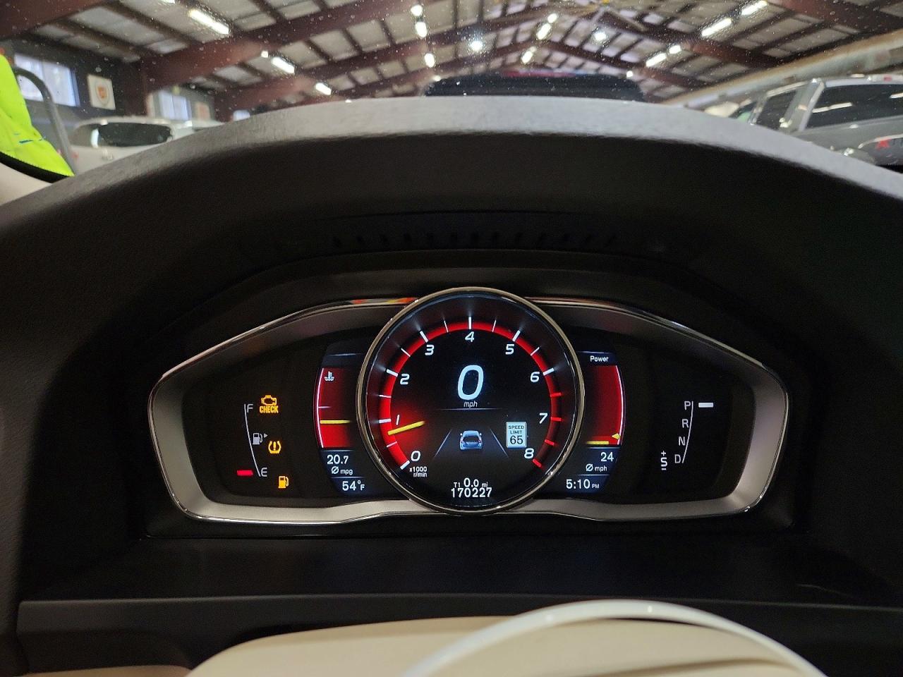 Volvo V60 Platinum