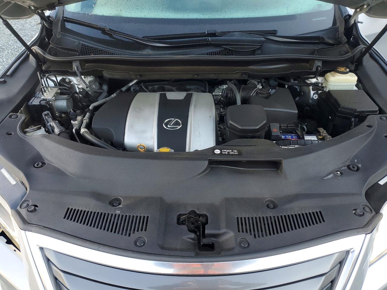 Lexus RX Base