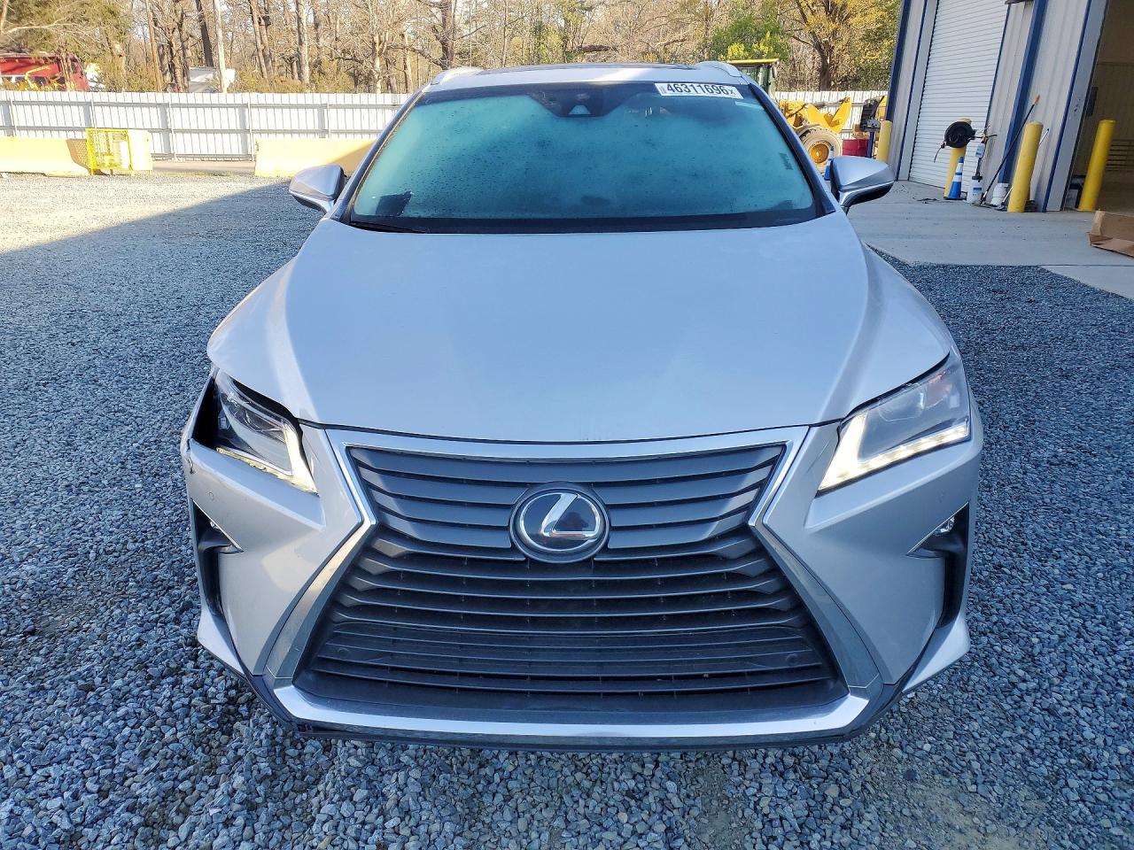 Lexus RX Base