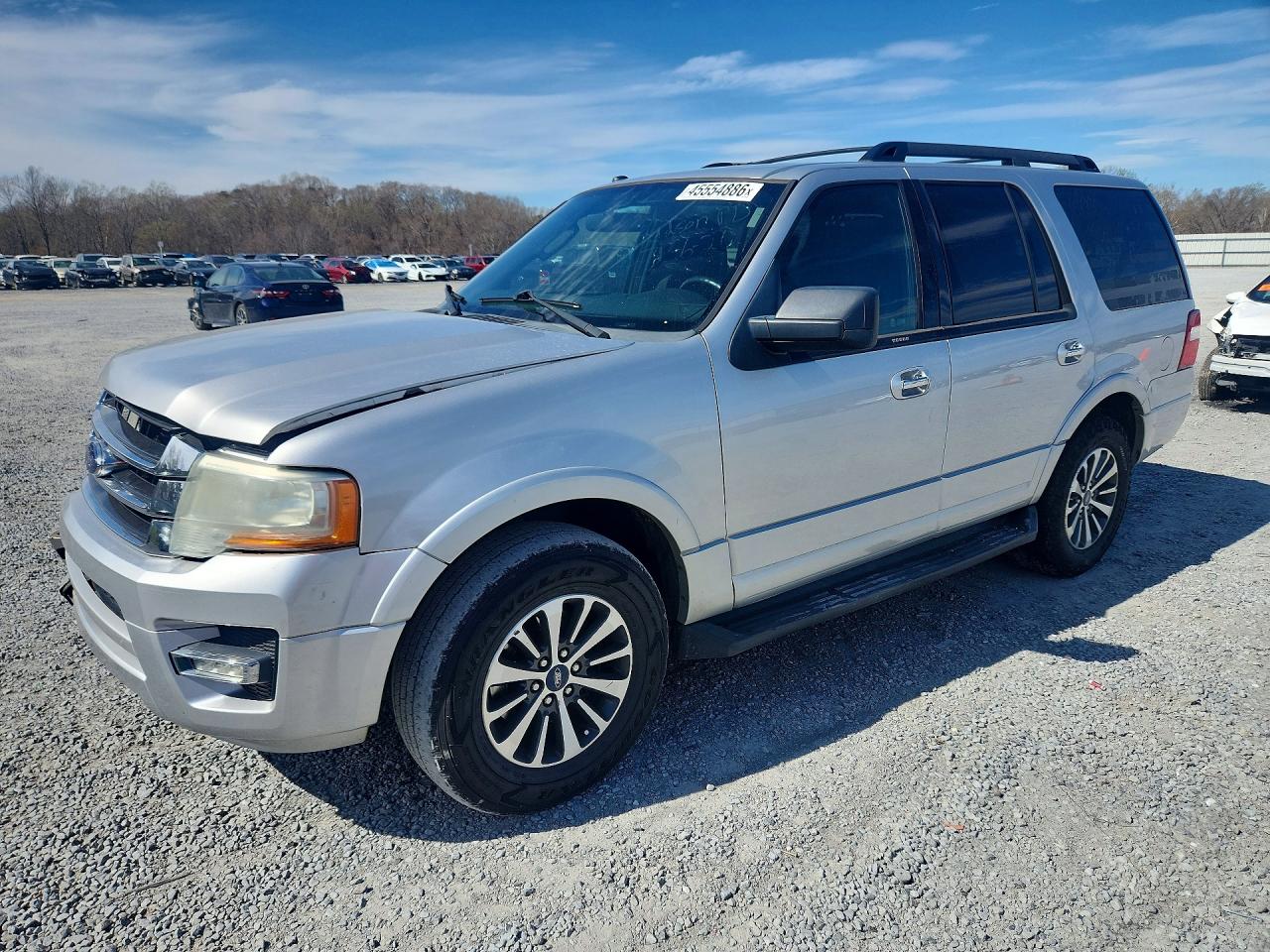 Salvage Ford Expedition Image