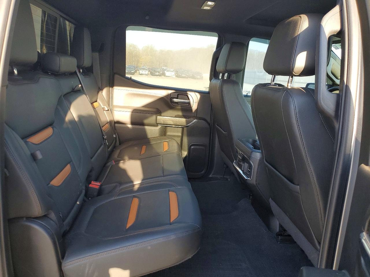 GMC Sierra K1500 At4