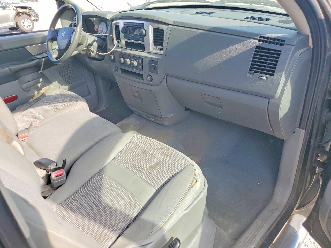 Dodge Ram 1500 St