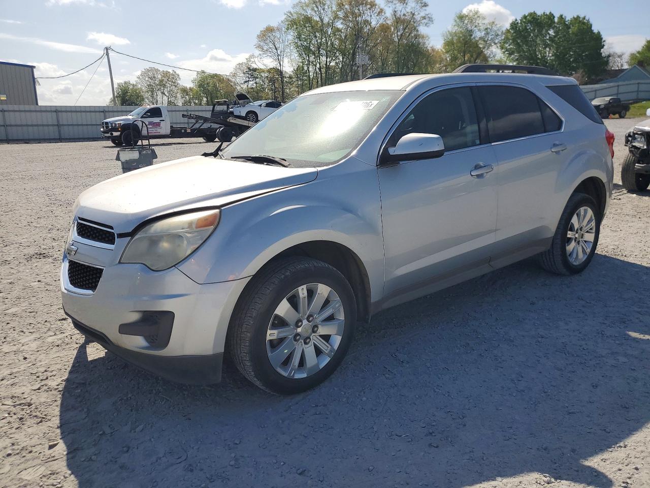 Salvage Chevrolet Equinox Image