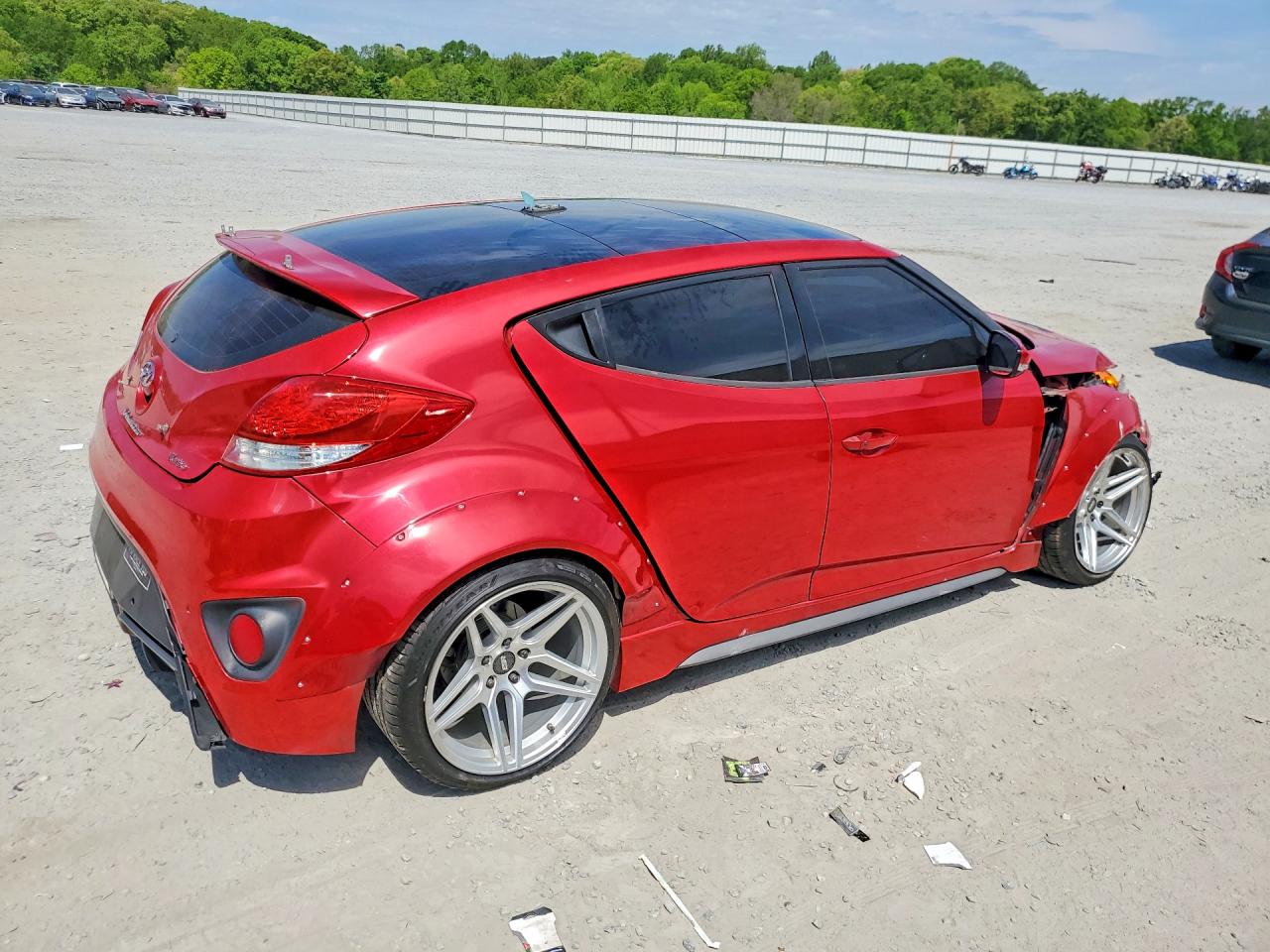 Hyundai VELOSTER Turbo