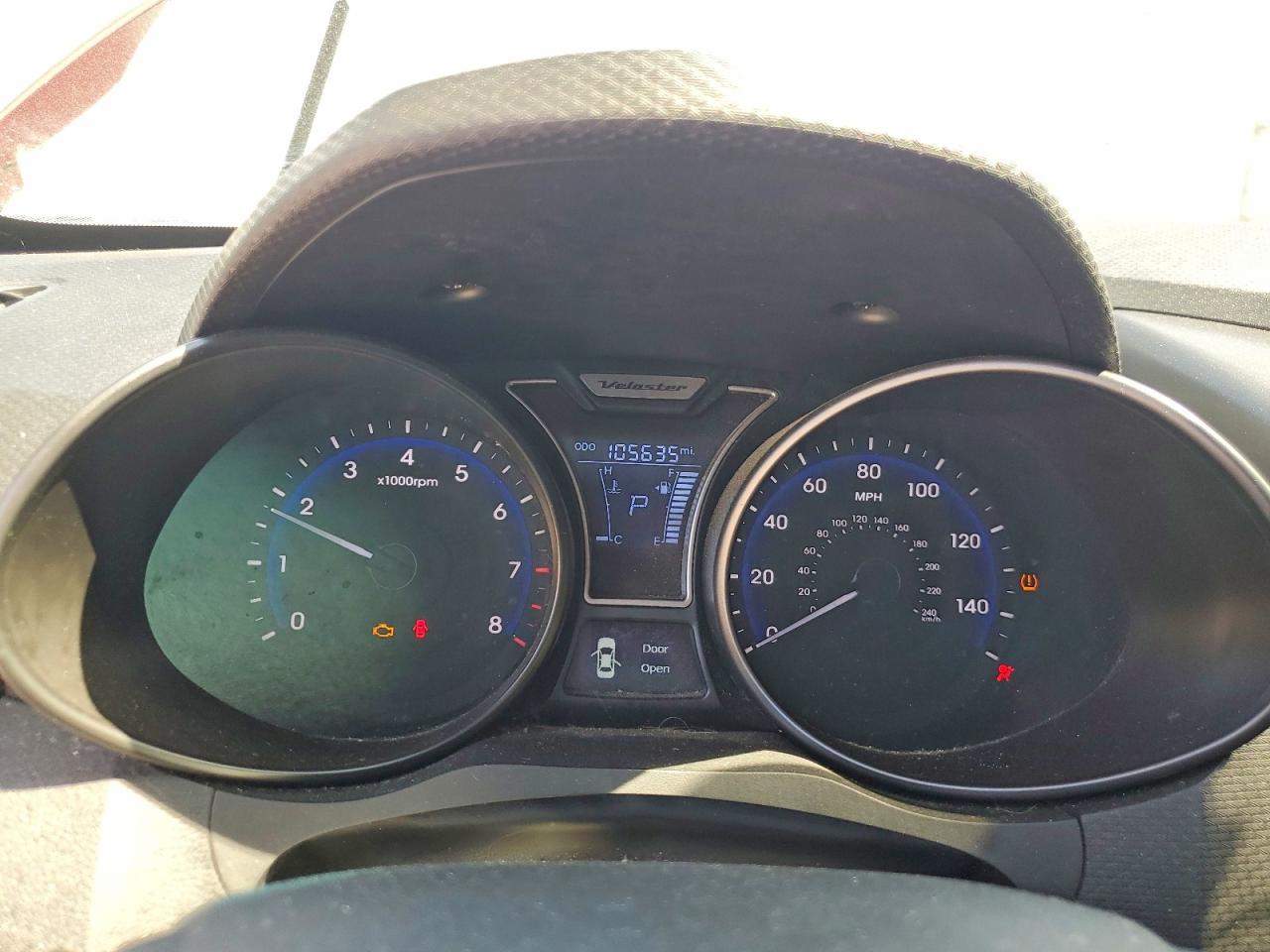 Hyundai VELOSTER Turbo