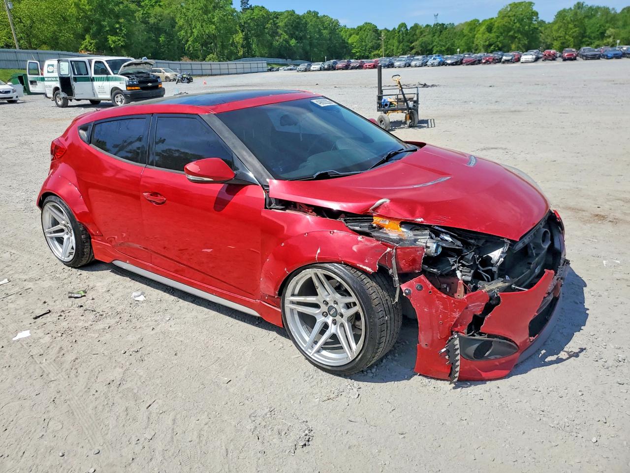 Hyundai VELOSTER Turbo