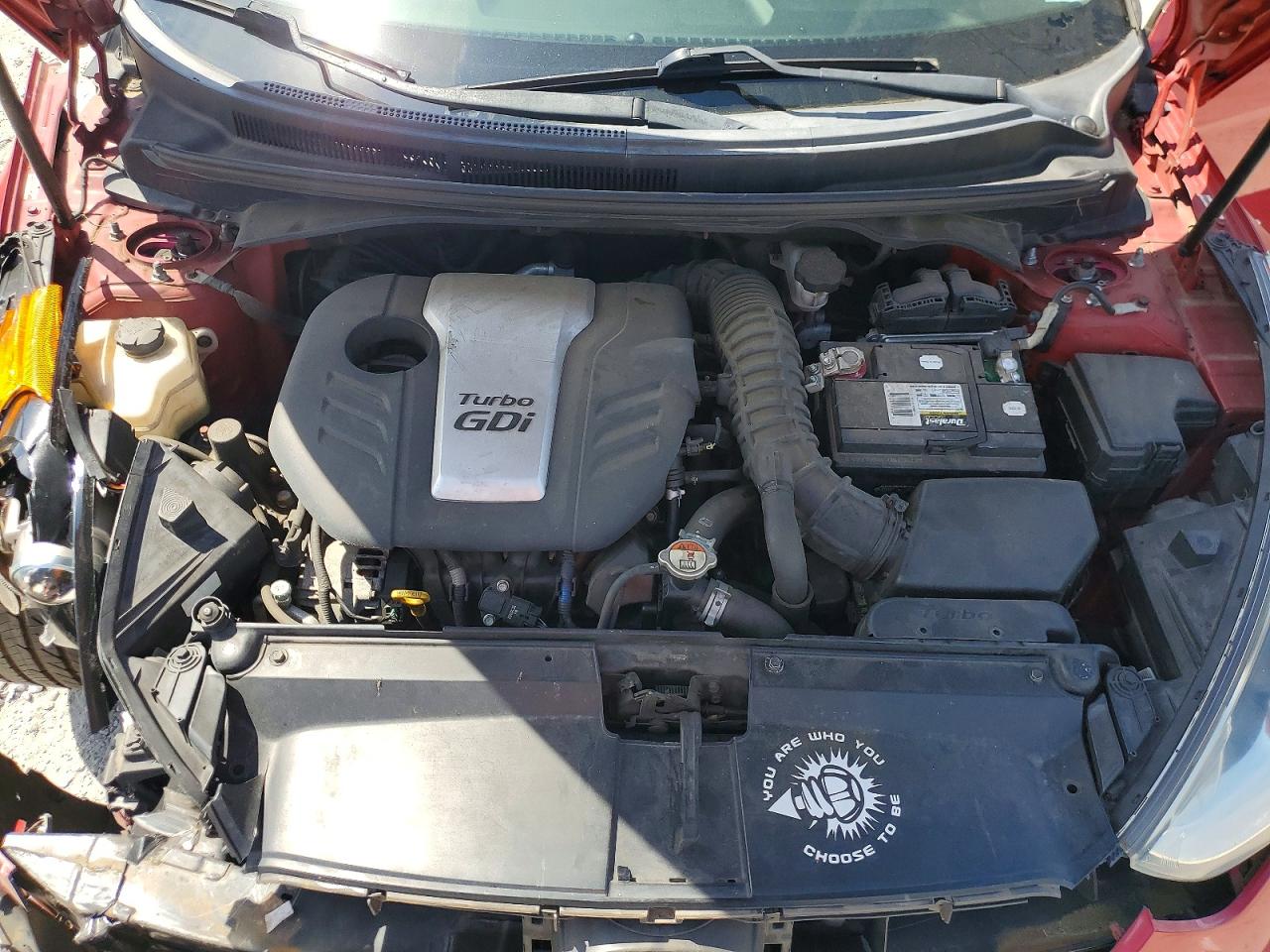 Hyundai VELOSTER Turbo