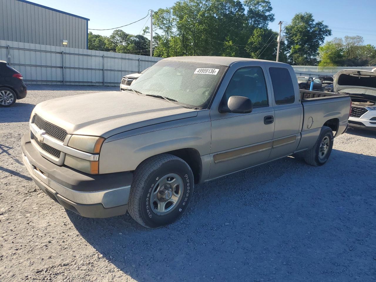 Salvage Chevrolet Silverado Image