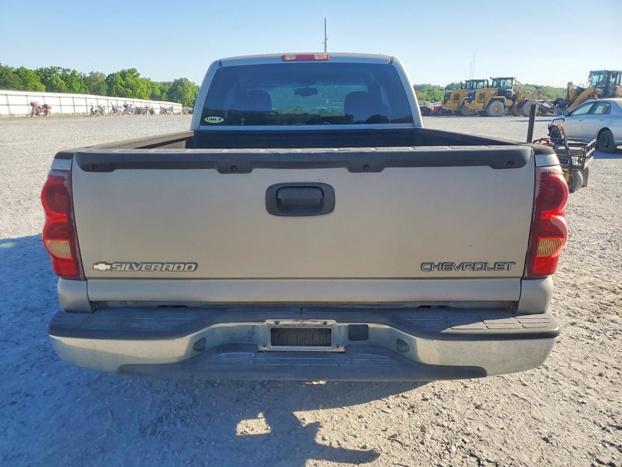 Chevrolet Silverado C1500