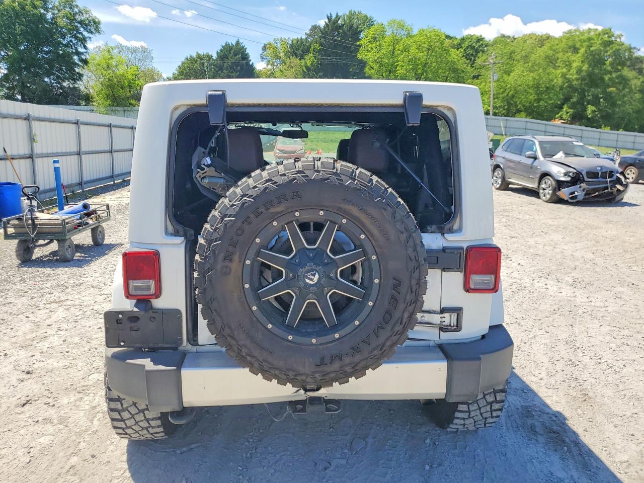 Jeep Wrangler Sahara