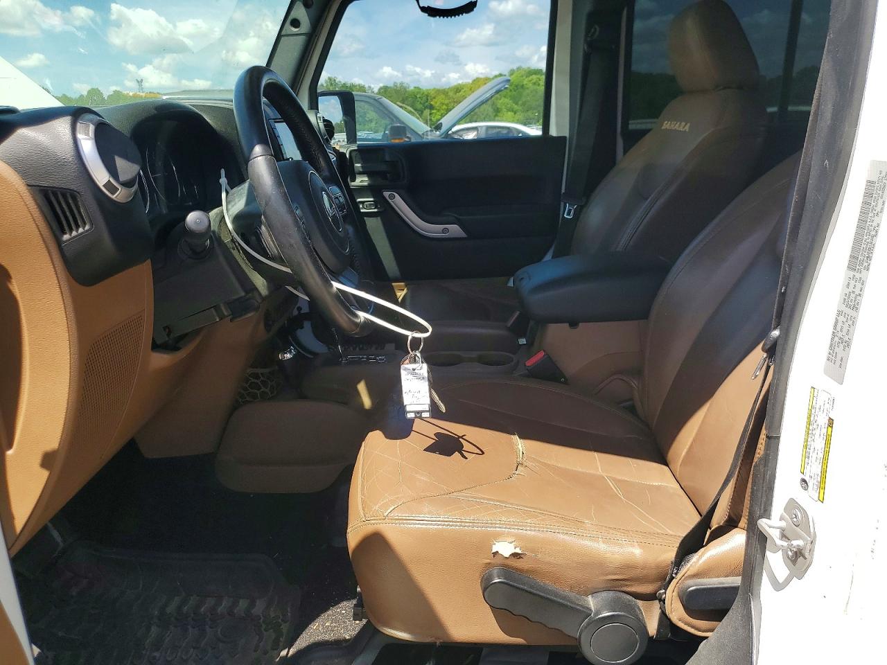 Jeep Wrangler Sahara