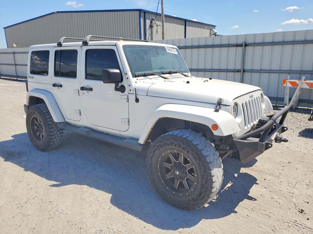 Jeep Wrangler Sahara