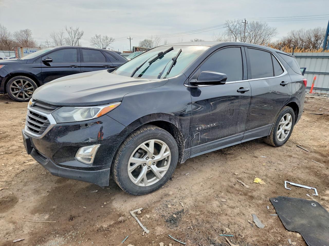 Salvage Chevrolet Equinox Image