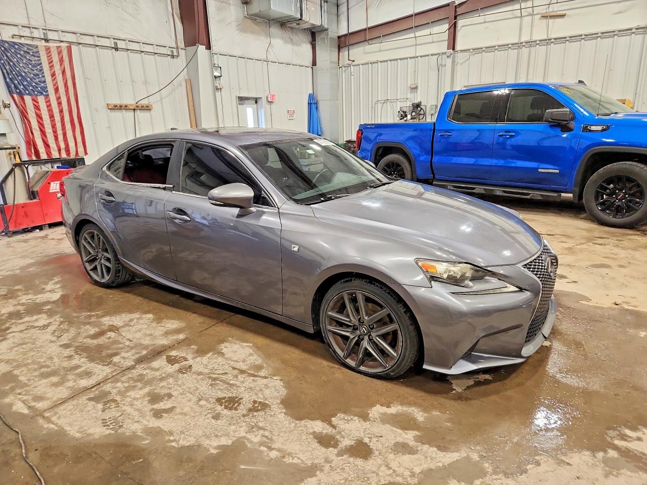 Lexus Is Base