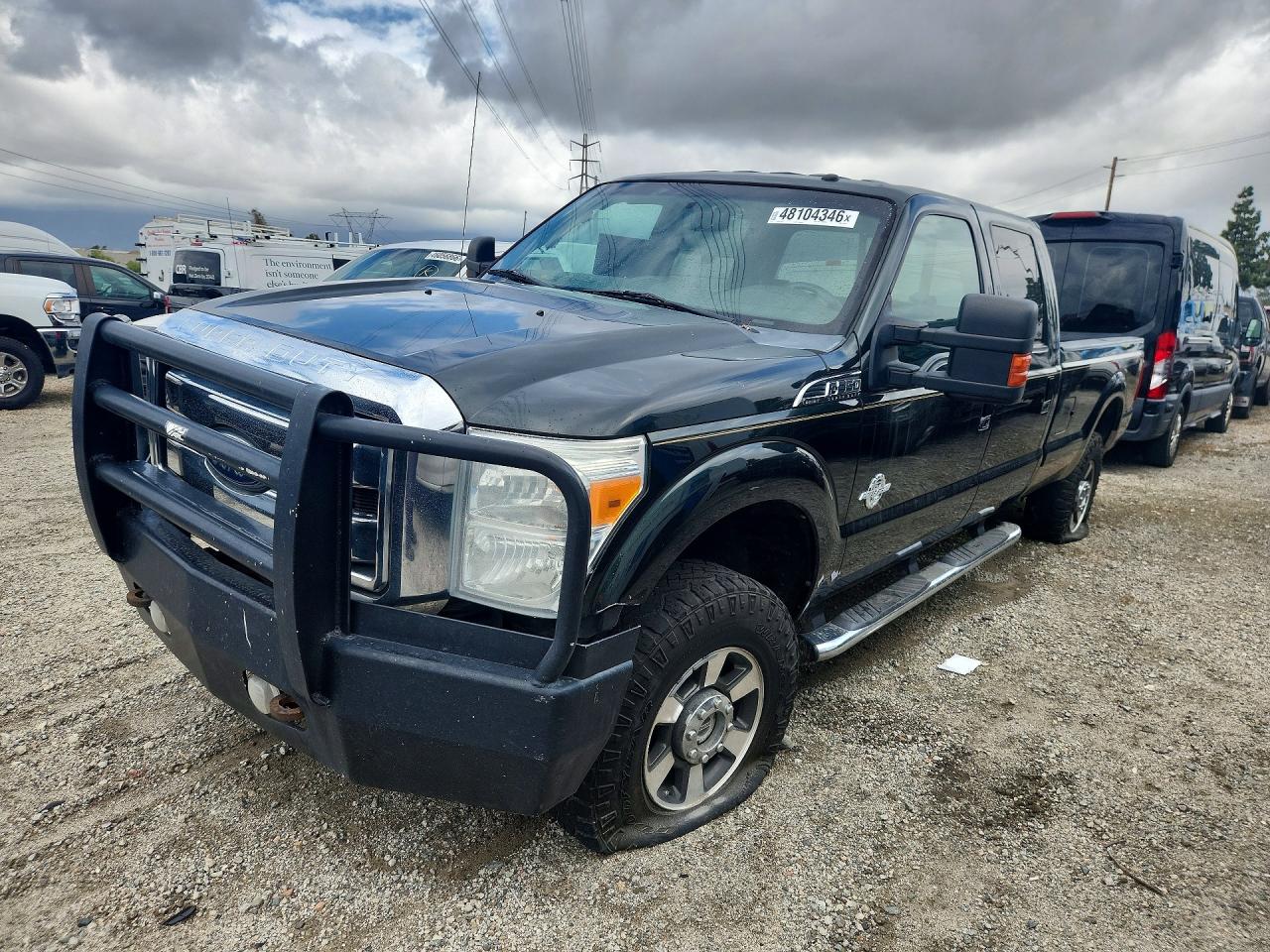 Salvage Ford F-350 Image