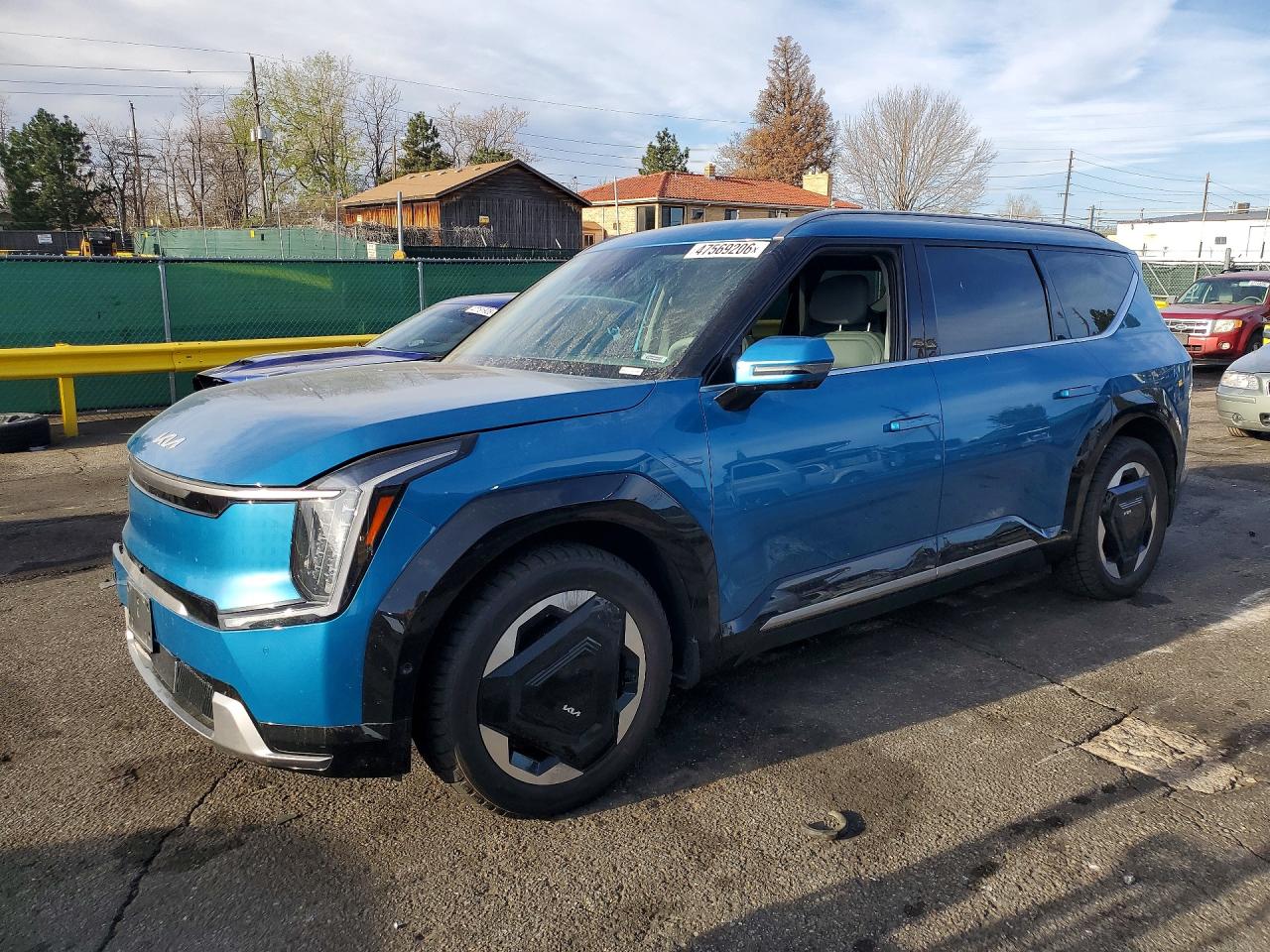 Salvage Kia Ev9 Land Image