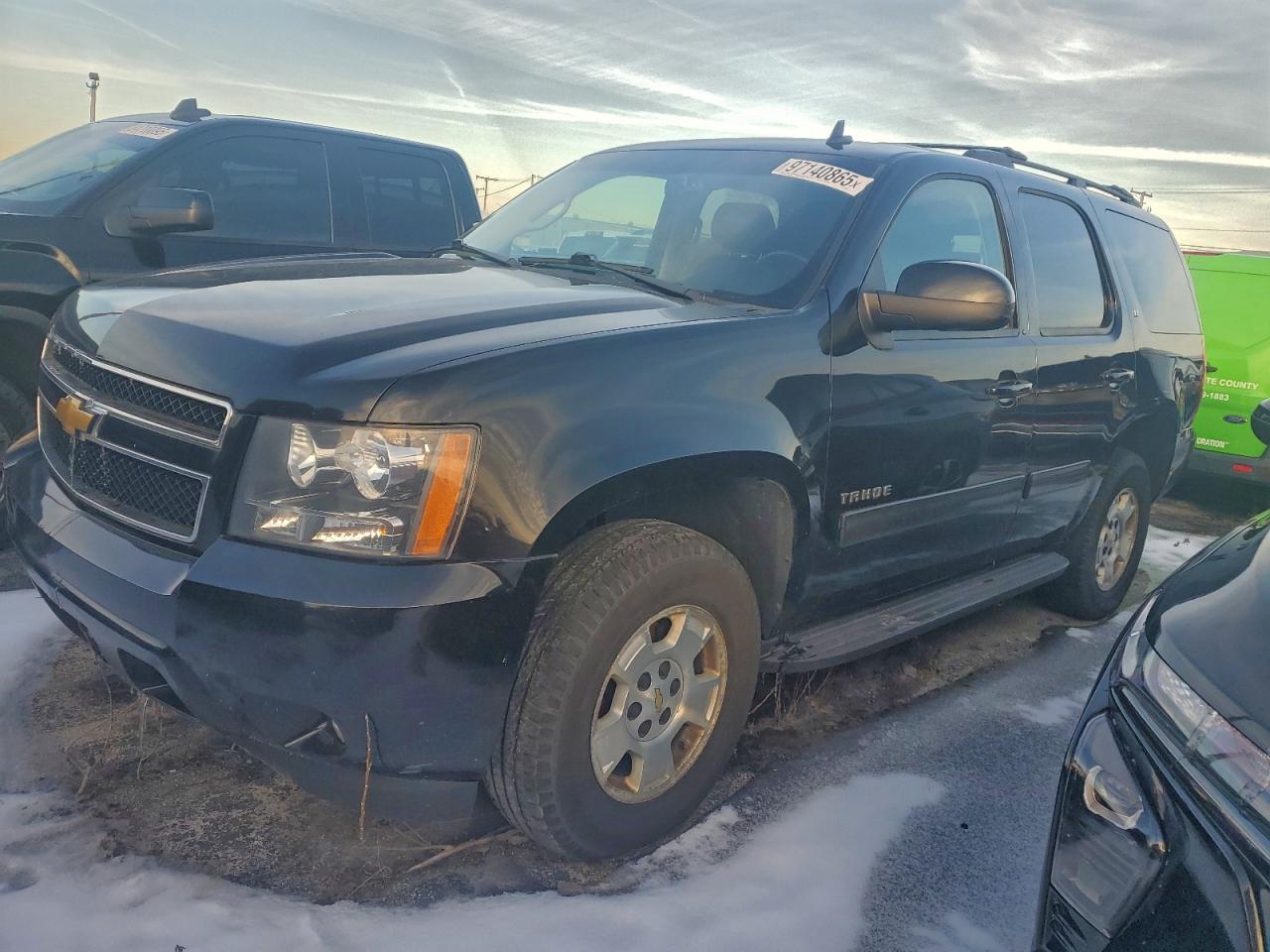 Salvage Chevrolet Tahoe Image