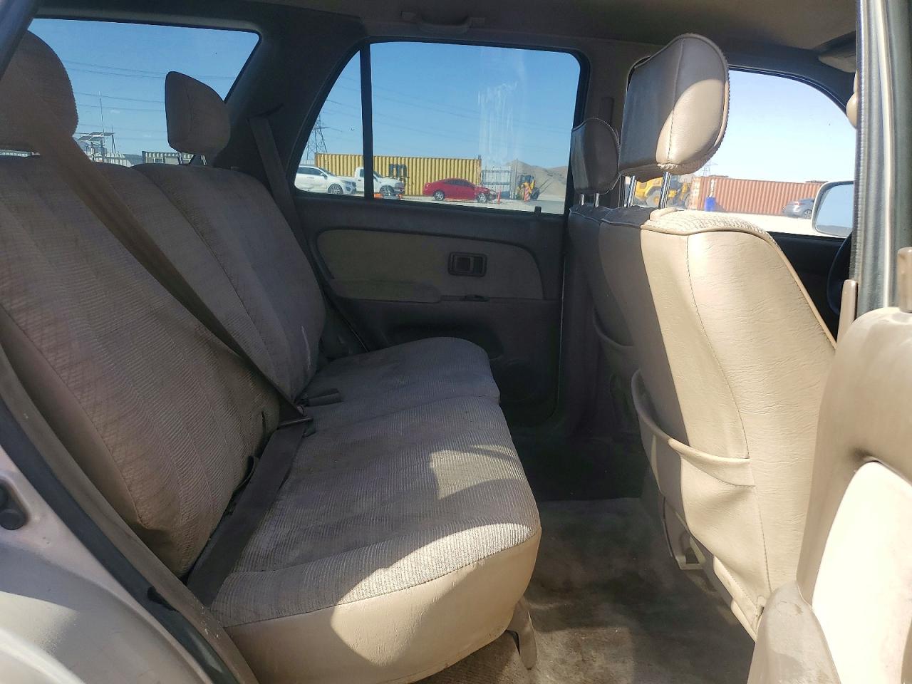 Toyota 4Runner Sr5