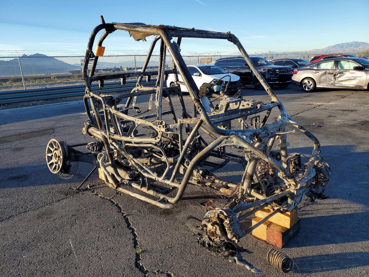 Salvage Polaris RZR Image