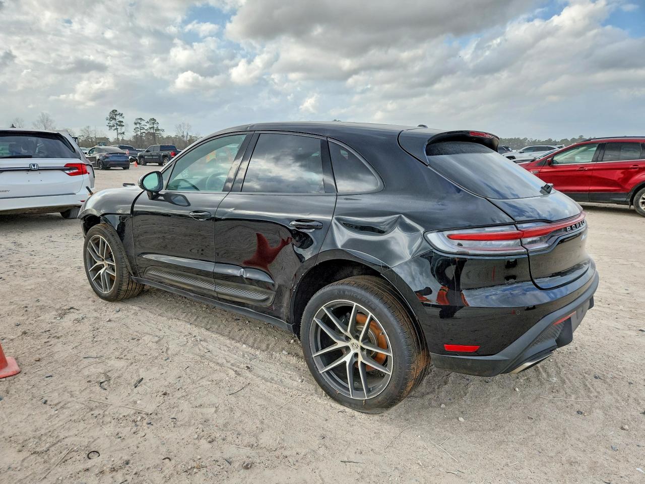 Porsche Macan Base