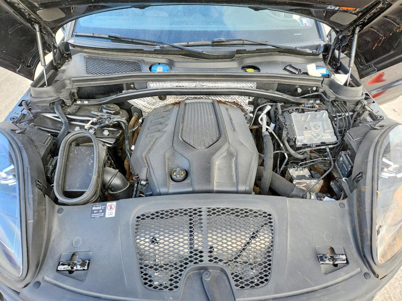 Porsche Macan Base