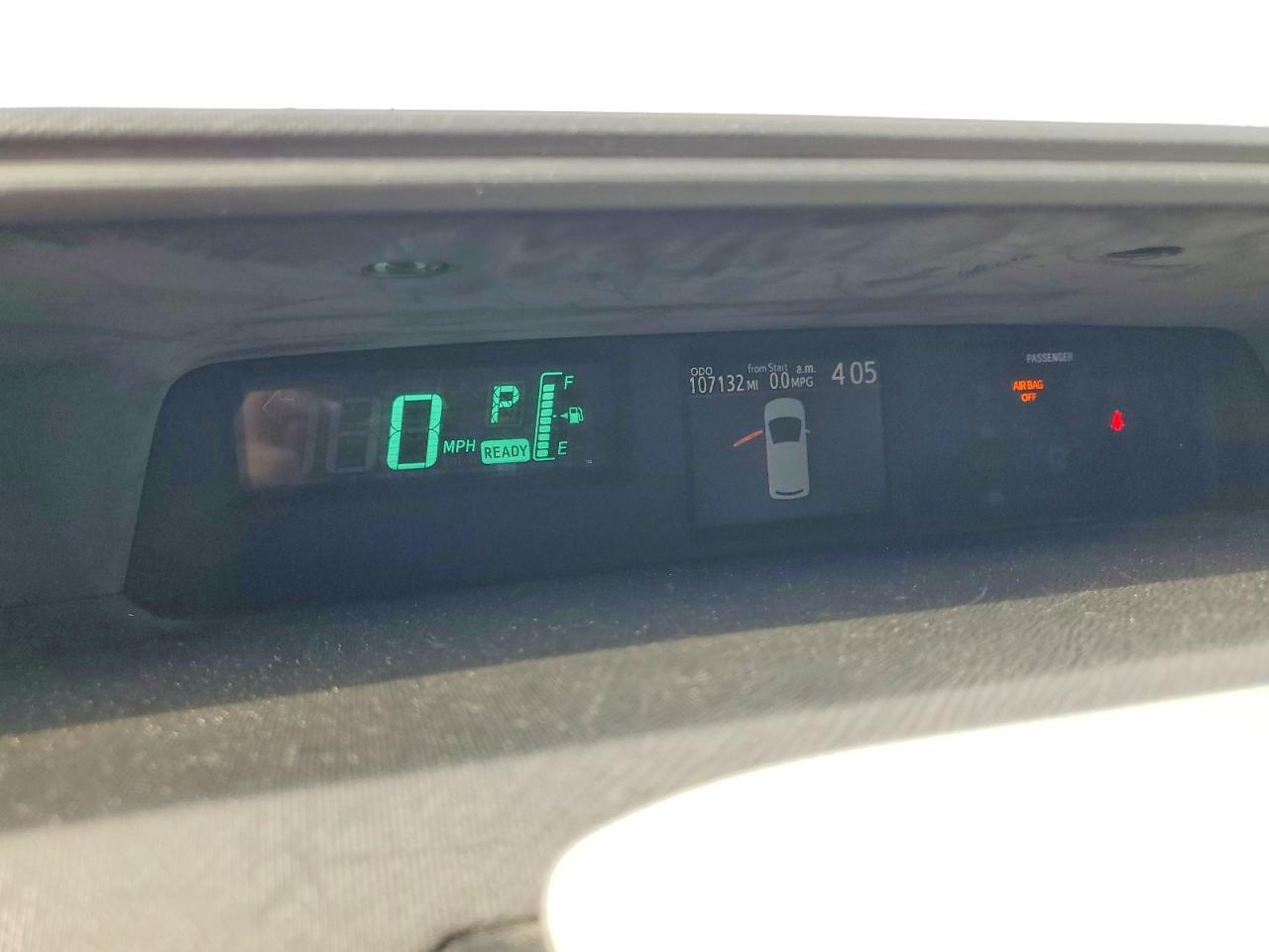 Toyota Prius c Three