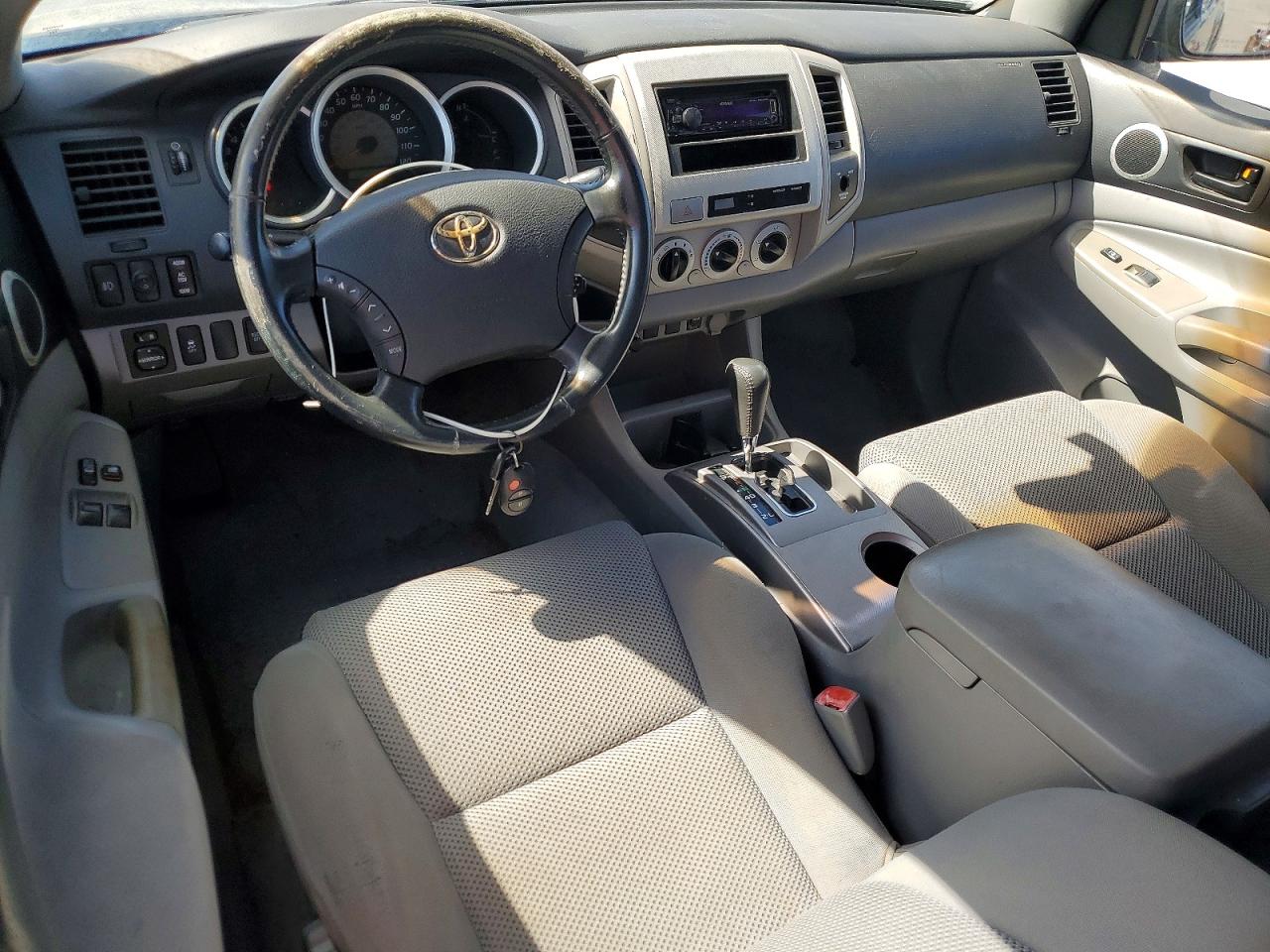 Toyota Tacoma Prerunner V6