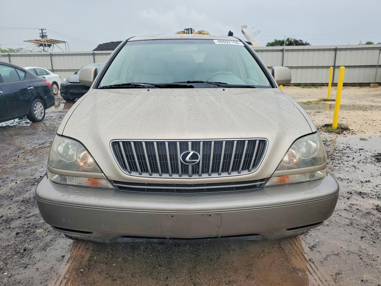 Lexus RX Base