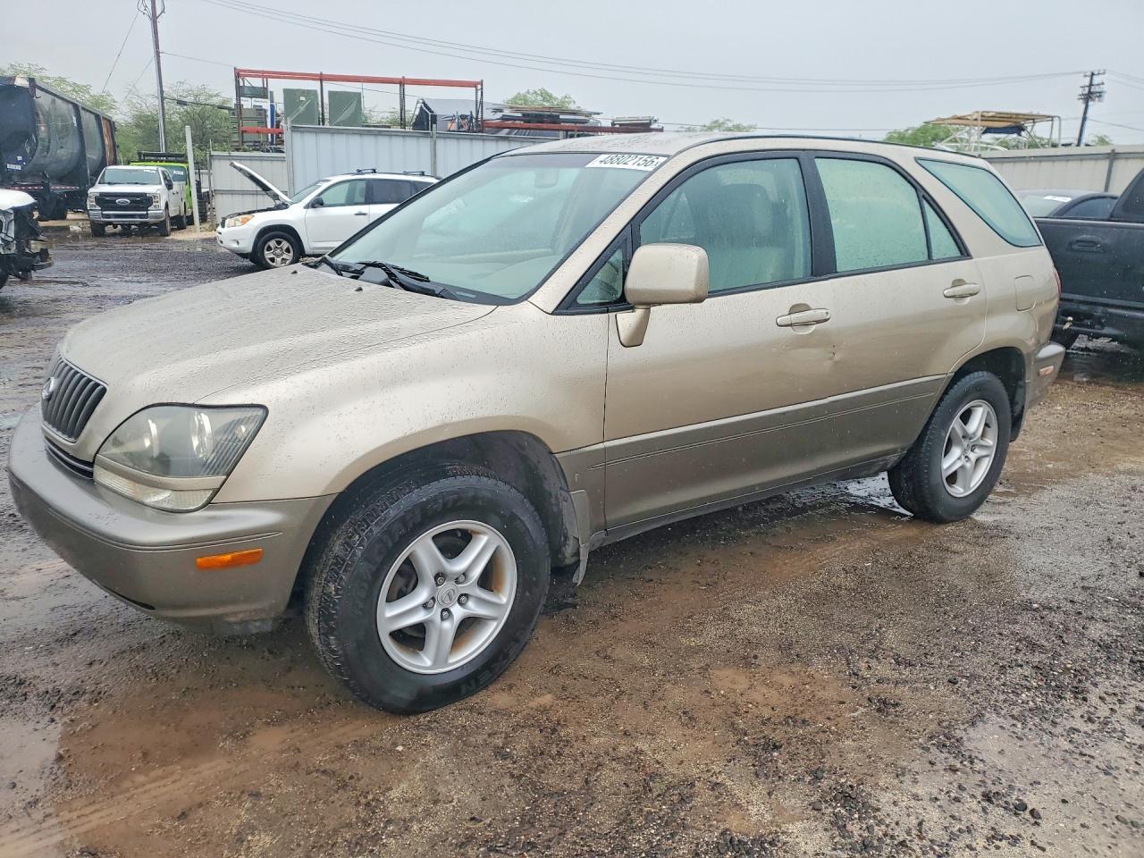 Salvage Lexus RX Image