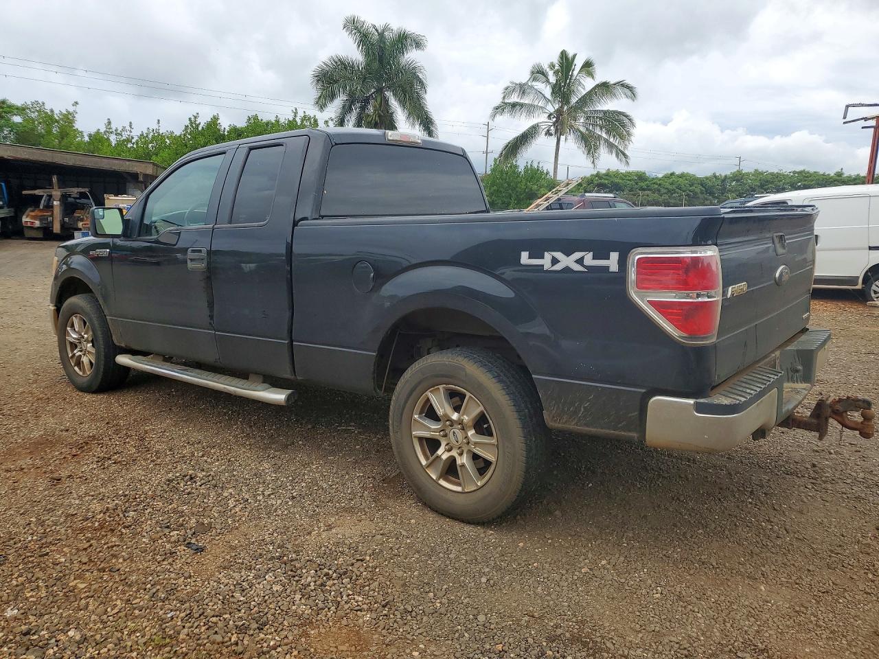 Ford F-150 Super Cab