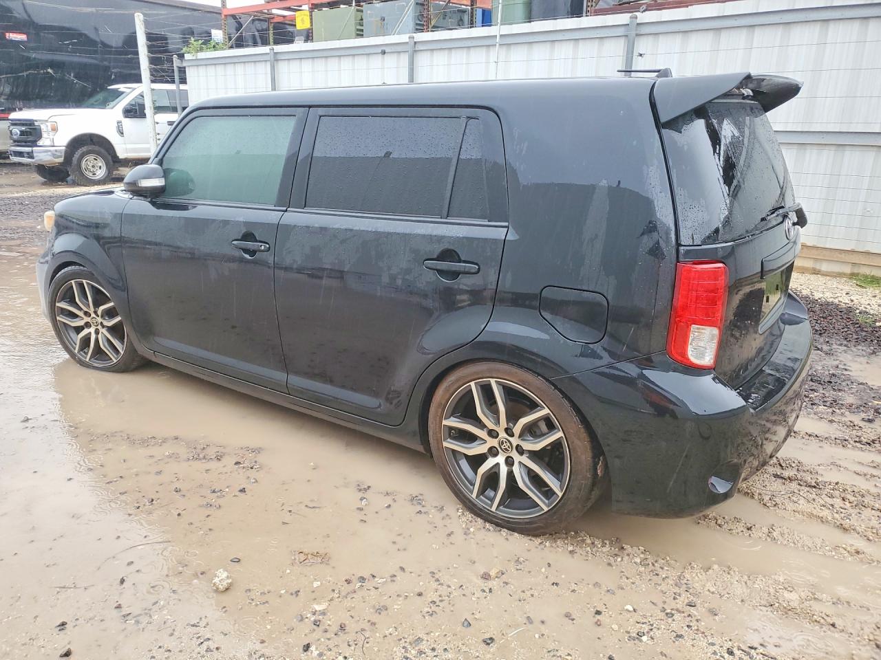 Scion xB Base