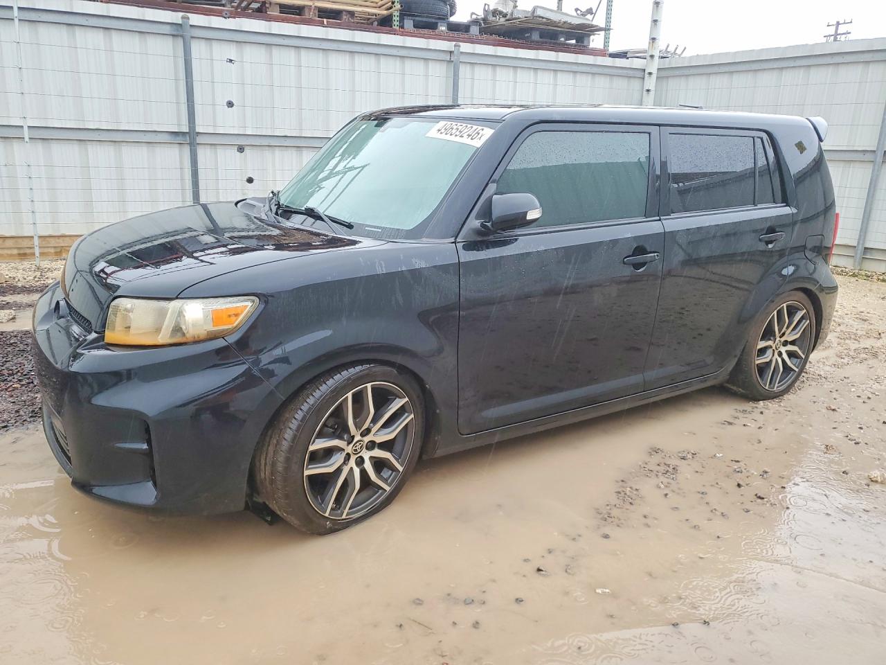 Salvage Scion xB Image