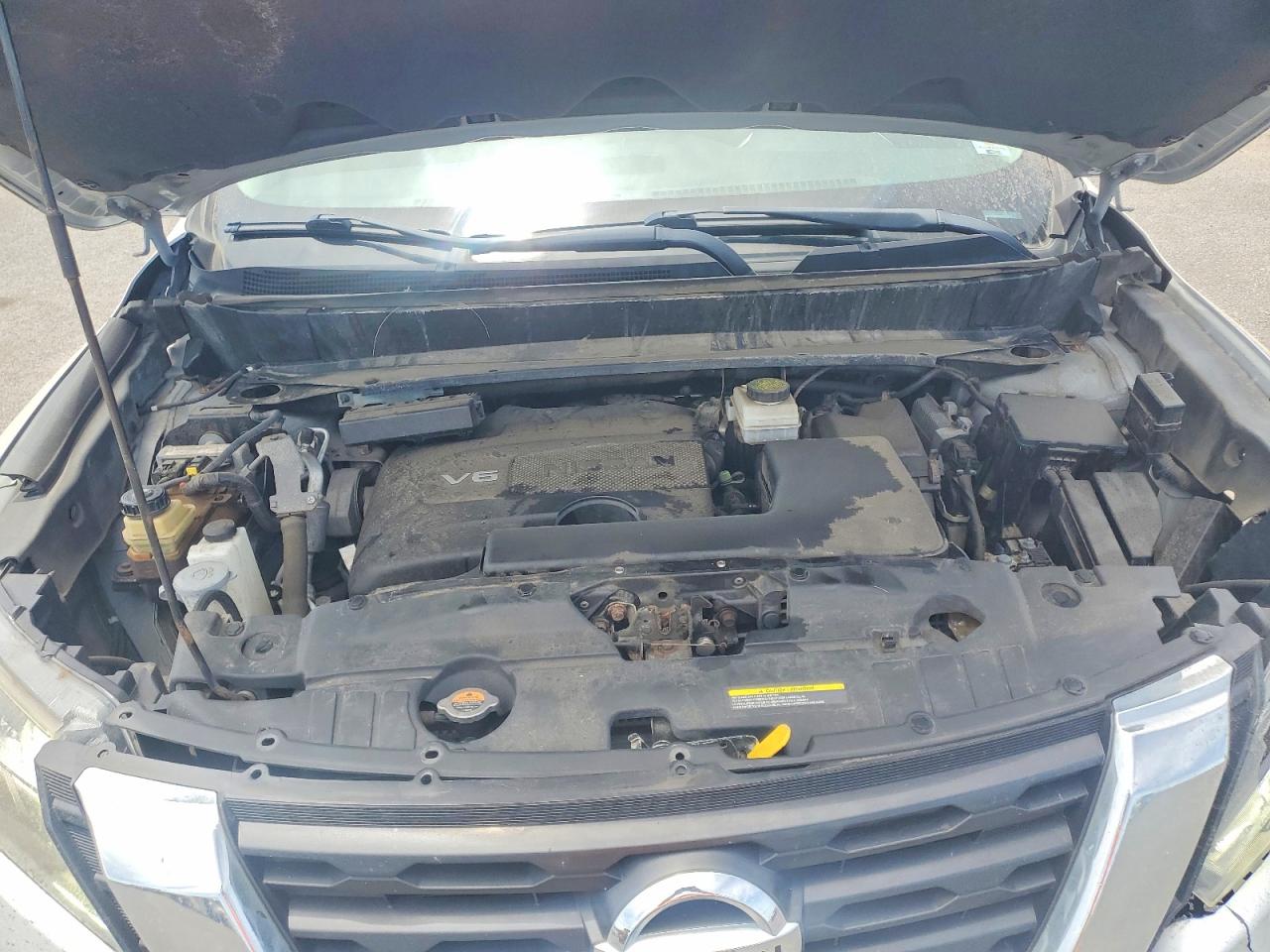 Nissan Pathfinder Sv