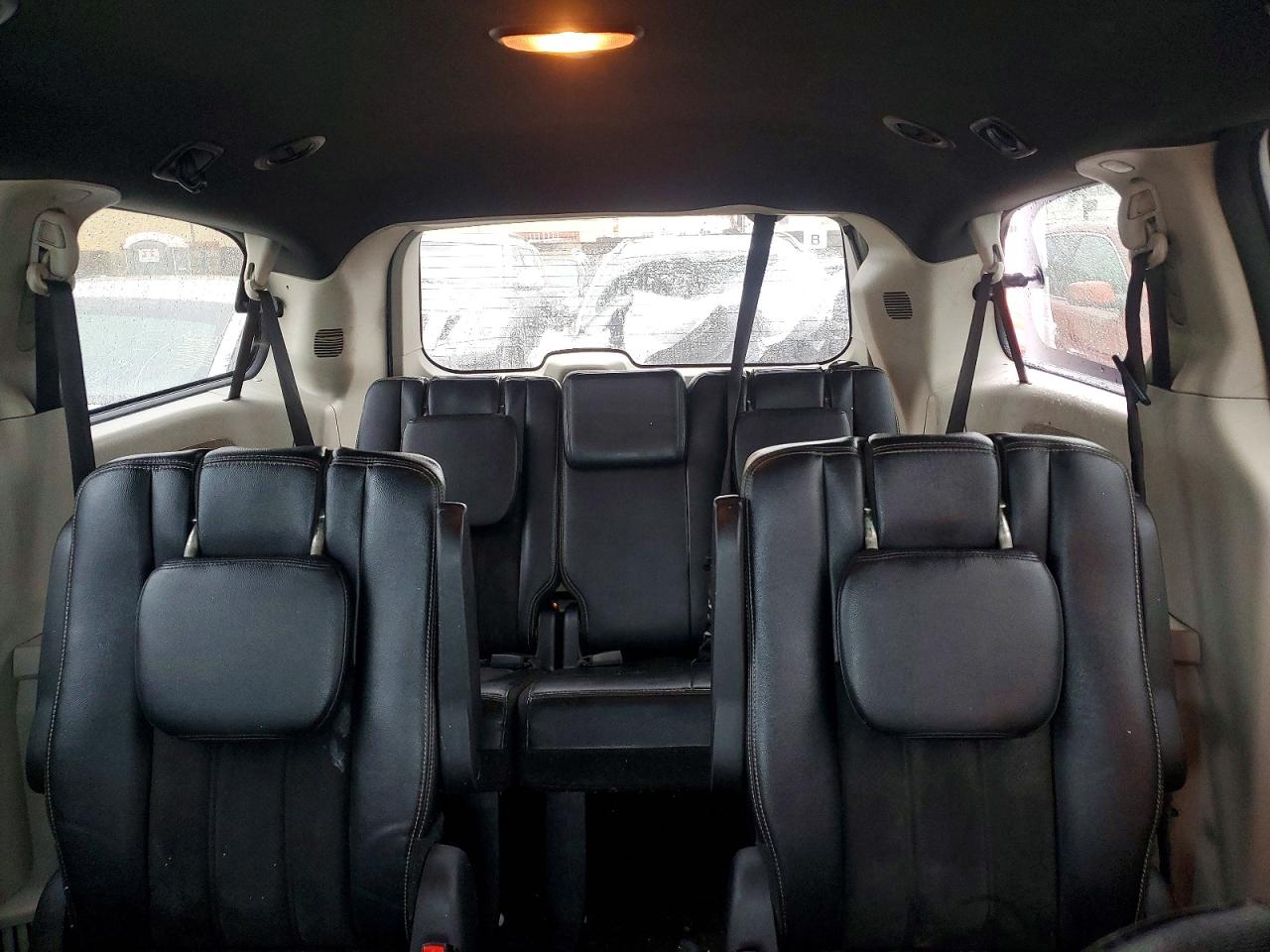 Dodge Caravan Sxt
