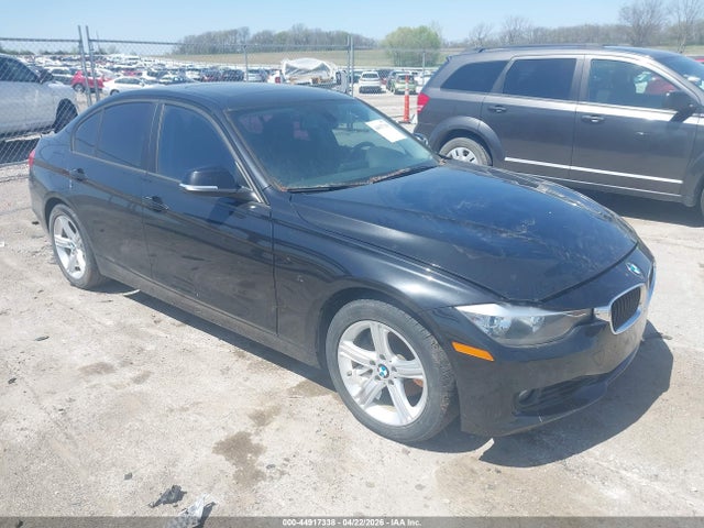 Salvage BMW 3 Series Image